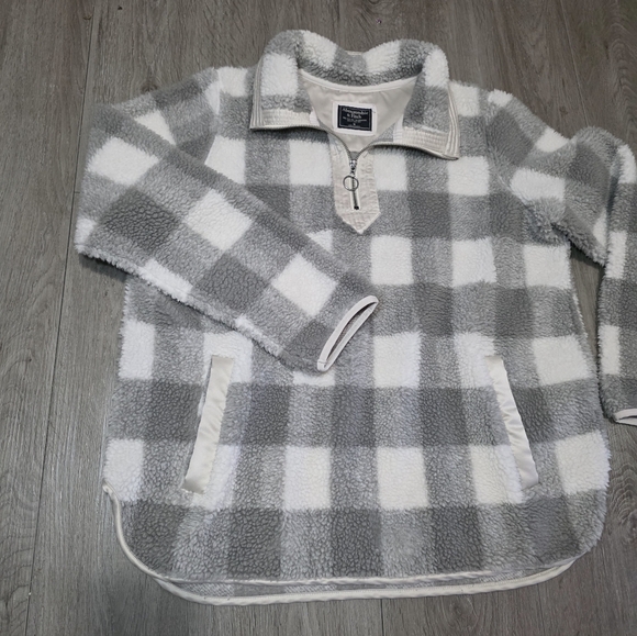 Ambercrombie & Fitch 1/4 Zip Buffalo Plaid Sherpa Pullover Womans Sz Medium - Picture 4 of 5